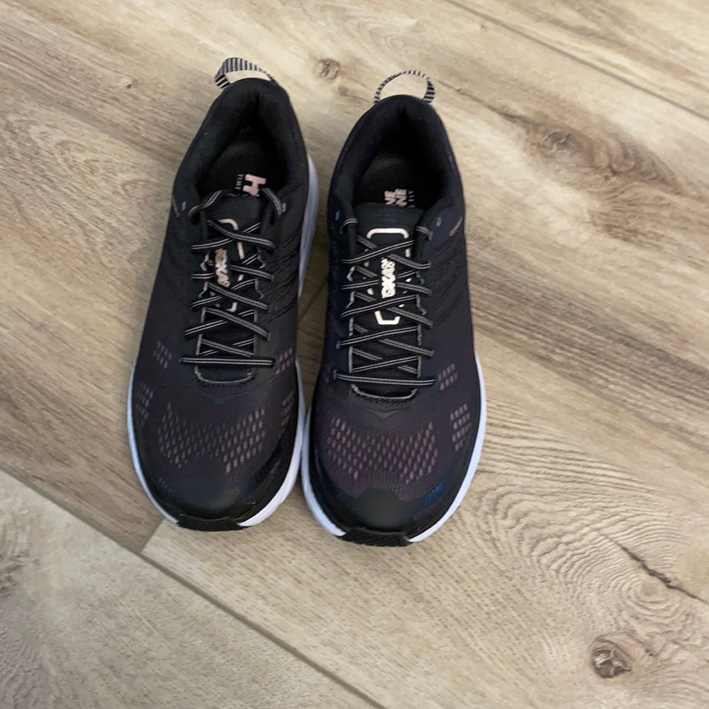 Hoka shoes